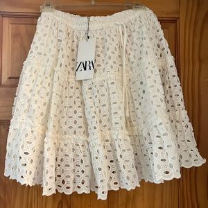 Zara White Ruffle Mini Skirt XS White w/ Waist Tie, New W Tags